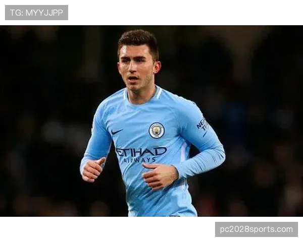 吕迪格与范戴克高位防守中的对抗效率差异及其成因